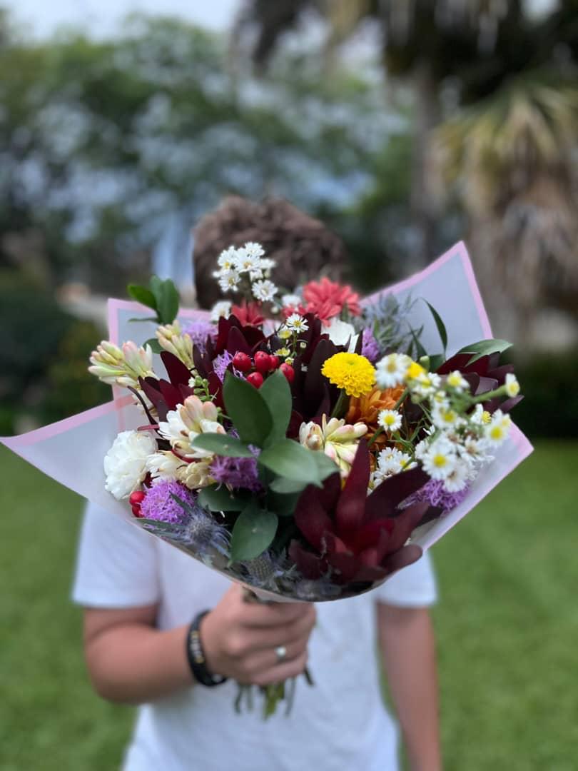 Vibrant Sunrise Mixed Bouquet